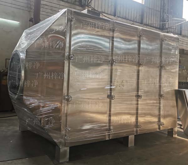 活性炭吸附箱能對(duì)苯、醇、酮、酯、等有機(jī)溶劑的廢氣吸附回收